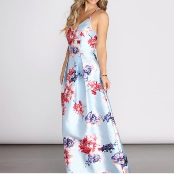 WINDSOR Light(er) Blue Floral Formal Dress Floor Length Adjustable Straps Sz 9 - Picture 1 of 15